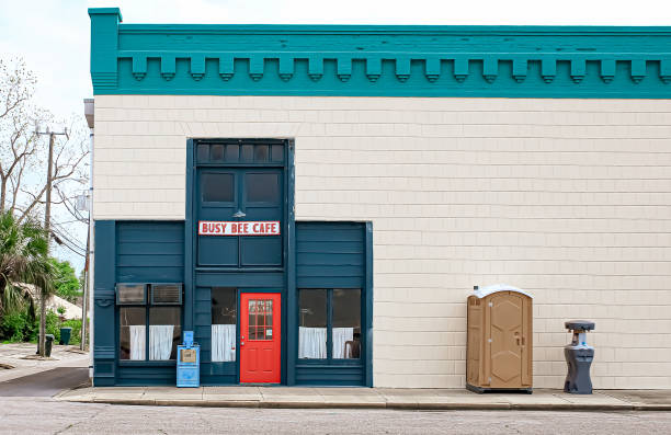 Best Portable toilet rental cost  in Lake Helen, FL